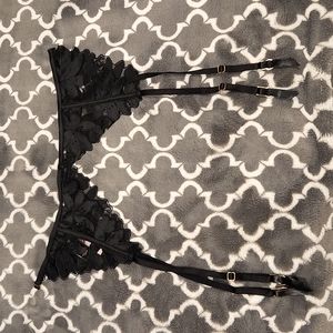 NWT Garter Belt